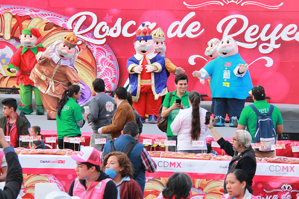 Dr. Simi, en la rosca monumental