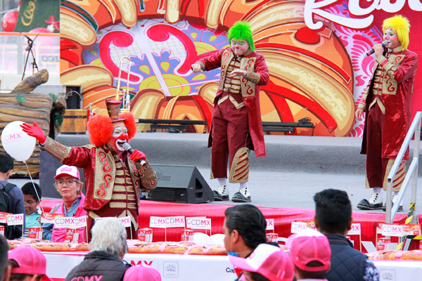 Dr. Simi, en la rosca monumental